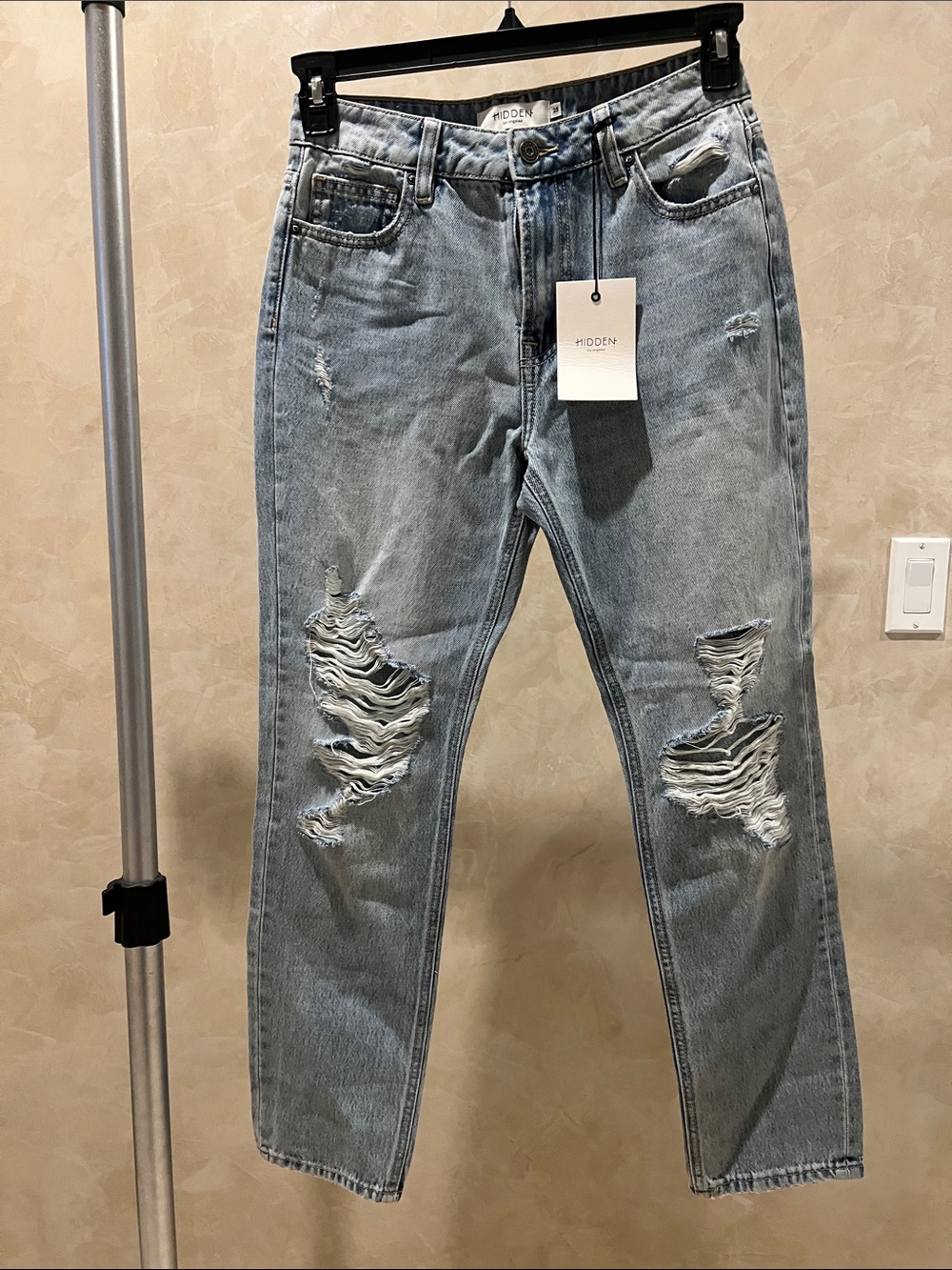 Hidden Los Angeles Zoey Distressed Mom Jeans NWT Sz 25